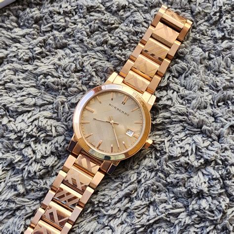 the city engraved check rose gold women's watch bu9039